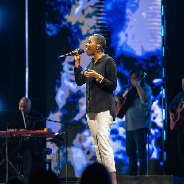 Singing blue background